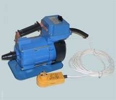 A deep vibrator with a flexible shaft (shaft 1=3m.+tip d.38) VI-1-13-3 220/50