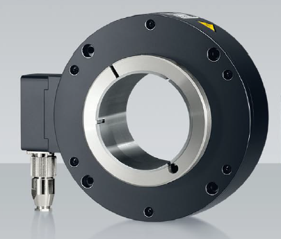 بومر هوبنر إتش جي 18