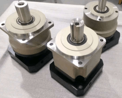 Gearbox with XFCGS adapter-110-11/110S06