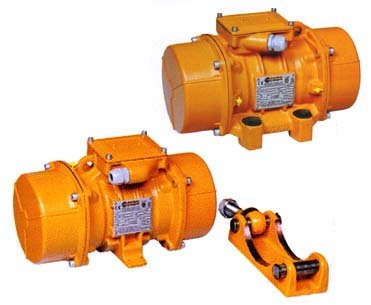 Vibrator pad ITV-VR/2010-S08 HF 0÷6000 rpm 19.6kN 1.7kW 27kg