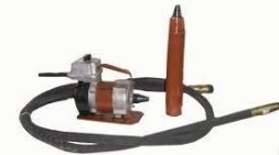 A deep vibrator with a flexible shaft (shaft 1=3m.+tip d.76) VI-1-16-3 220/50